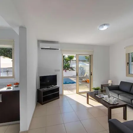 Villa Avocado Palm 23 Protaras