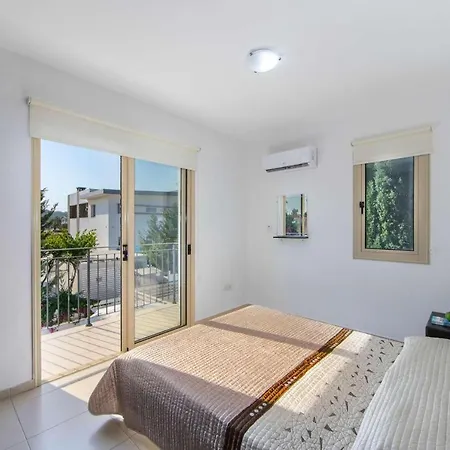 Villa Avocado Palm 23 Protaras